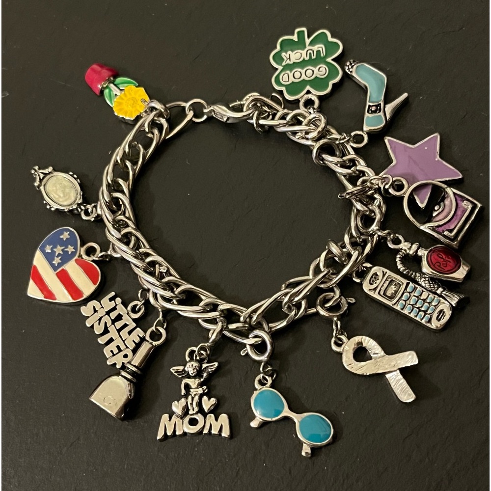 C Mania Silver Tone Mom, Little Sister, Pink Ribbon, Flag Heart, Charm Bracelet